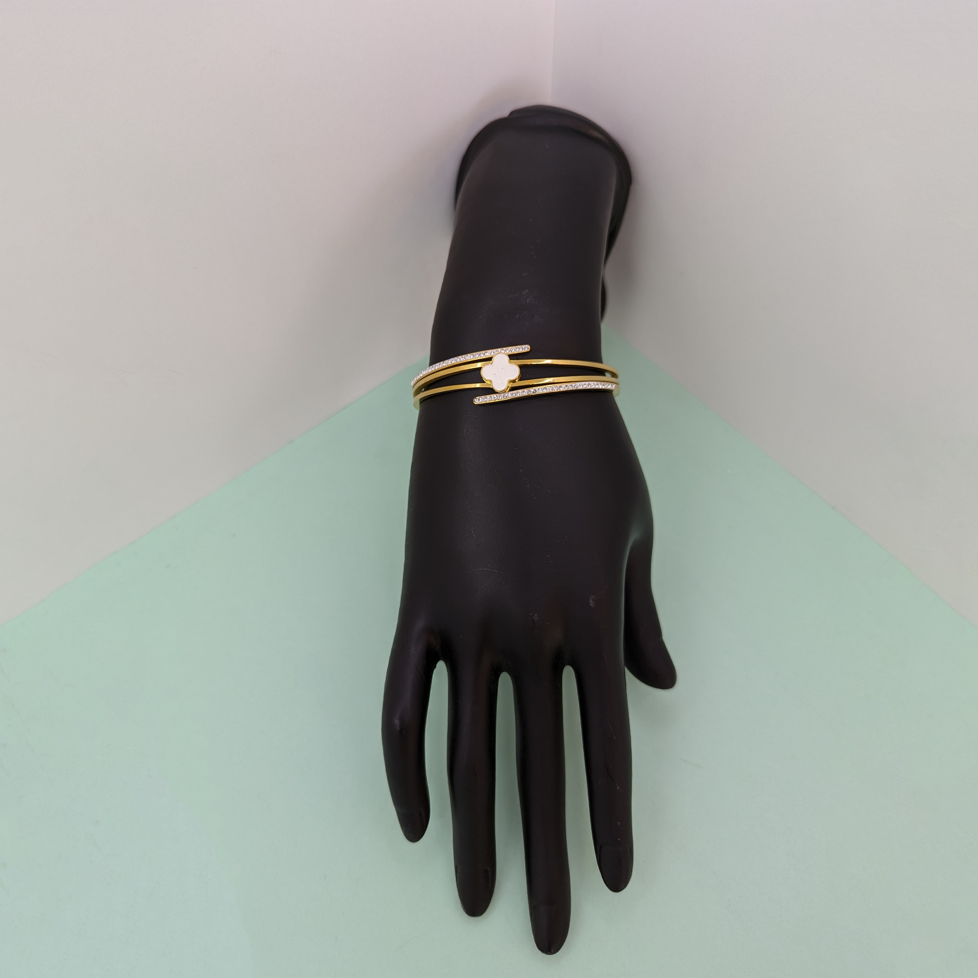 van cleef bracelet