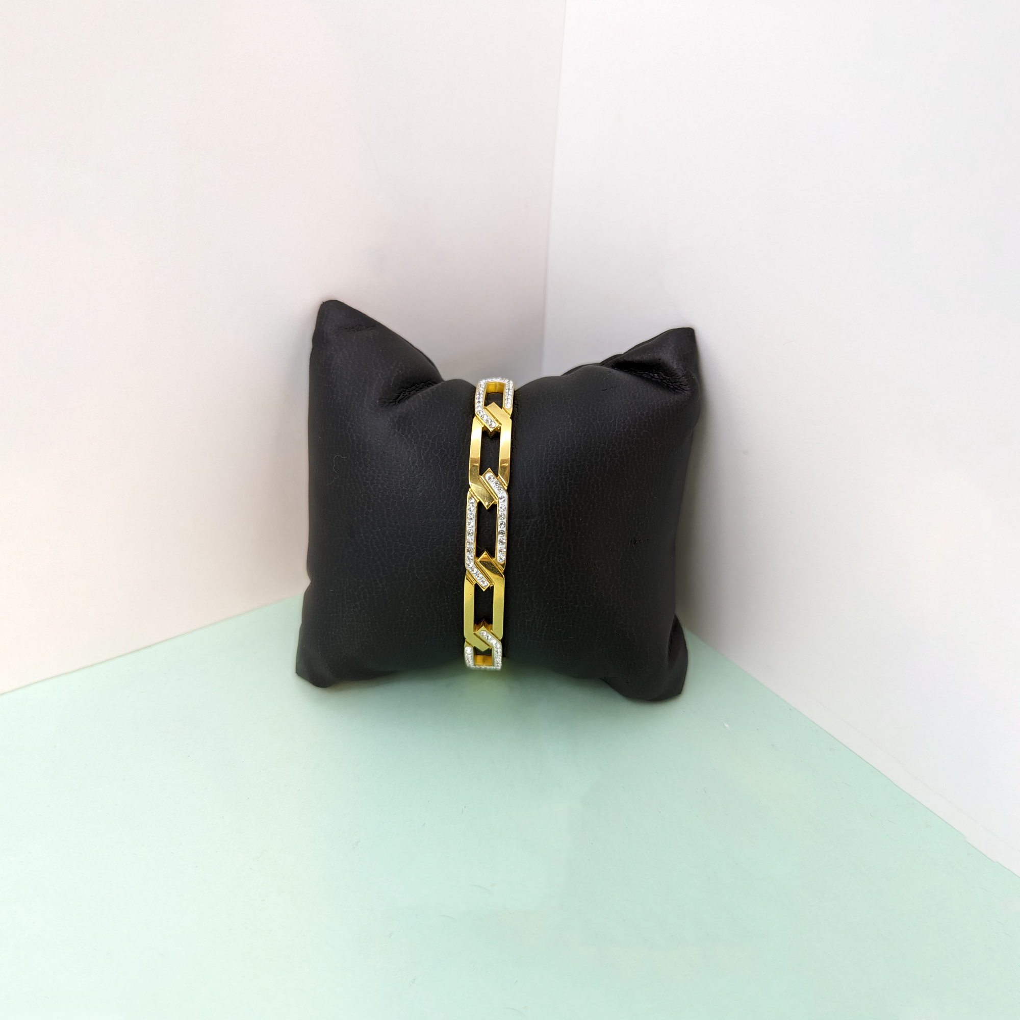 chain bracelet gold
